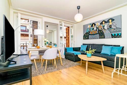 Luxurious Apartment in Calle Atocha by Batuecas