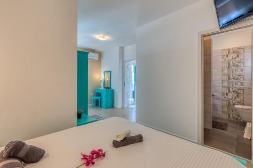 Phòng tắm tại Villa LETA - Luxury villa in a green oasis with heated swimming pool, fitness center and summer kitchen - Kvarner