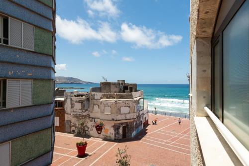 Surf Beach Canteras -Parking-Wifi By CanariasGetaway