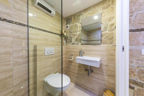 Old Town Pearl Apartment