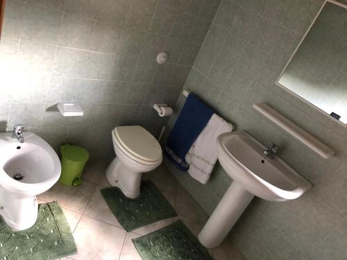 Ένα μπάνιο στο B&B City Bar
