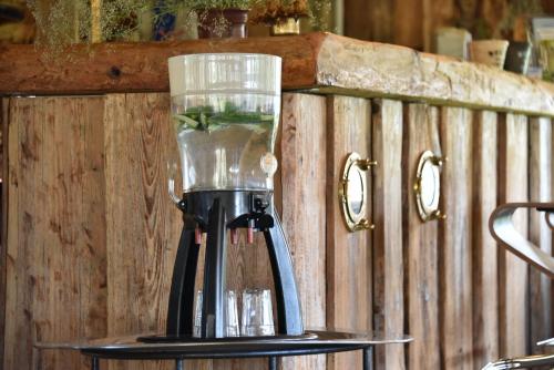 Utensilios para hacer té y café en Jurgi