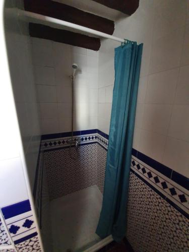 Vannas istaba naktsmītnē Casa Hadriano