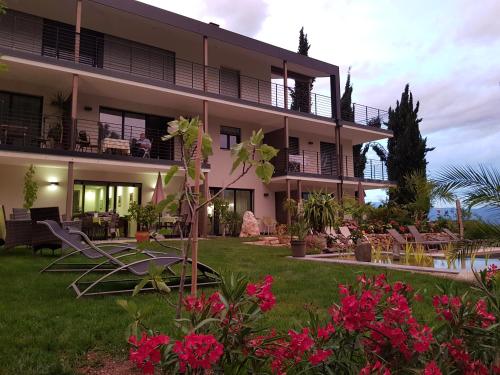 Taman di luar Gartenappartements Die Mühle