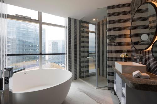 Radisson Ningbo Beilun – Photos 4