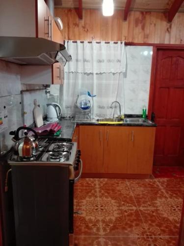 Dapur atau dapur kecil di Cabaña San Pedro