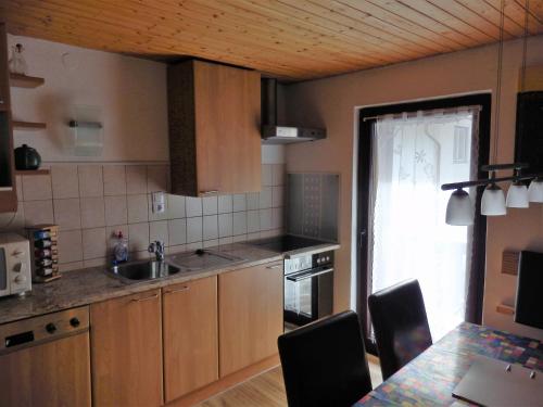 Køkken eller tekøkken på Landhaus Alpenblick