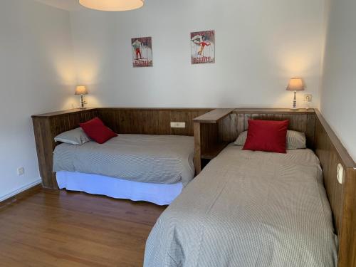 Postel nebo postele na pokoji v ubytování CAN PLANAS