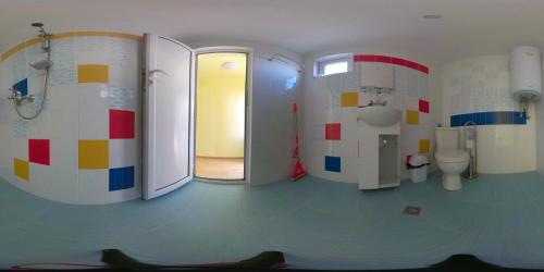 Daskalov Bungalowsにあるバスルーム
