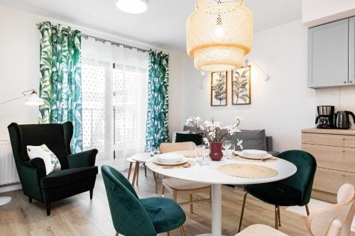 Apartment Walońska with FREE PARKING Wrocław by Noclegi Renters