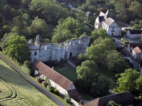 Photo de la galerie de l'établissement Château de Veuil, à Veuil