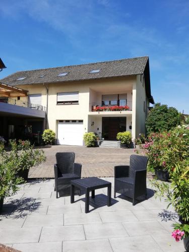 Foto Wein-und Gästehaus Alfons Bollig 1
