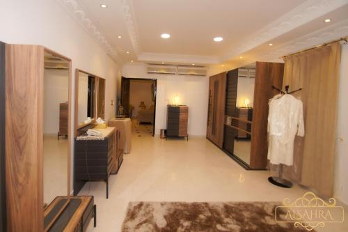 Gallery image of ALSAHRA Belshamal Hotel in Rafha