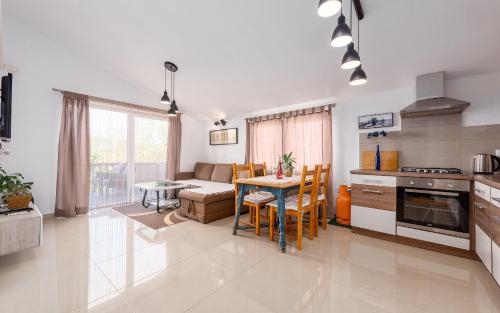 Apartments Ankica