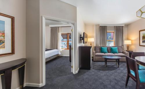 WorldMark San Diego - Balboa Park Image