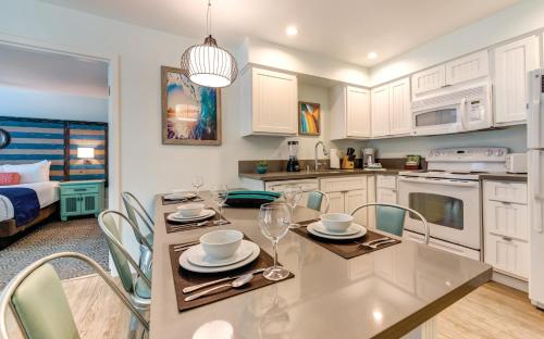 Kuchyň nebo kuchyňský kout v ubytování WorldMark San Diego – Mission Valley