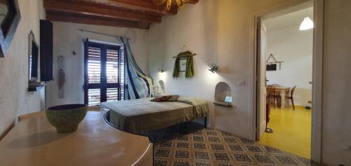 A bed or beds in a room at Villa Cappero