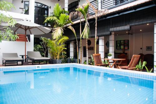 Hồ bơi trong/gần Private Boutique Home with Pool, The Fin Inn