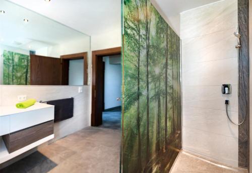 A bathroom at ArtiHome