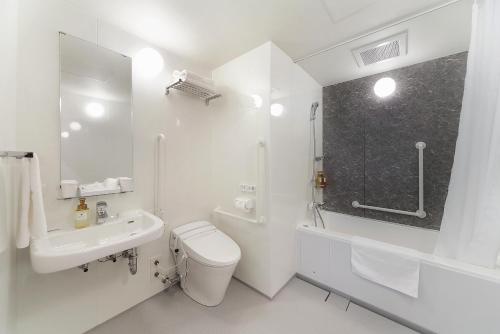 Ванна кімната в Toho Hotel Namba Motomachi