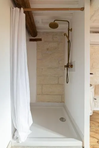 Le Mas des Cerisiers JACUZZI et SAUNA inclus pour tous les logements photo 6