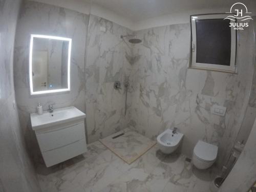 Fotografie z fotogalerie ubytování Julius Hotel v destinaci Golem