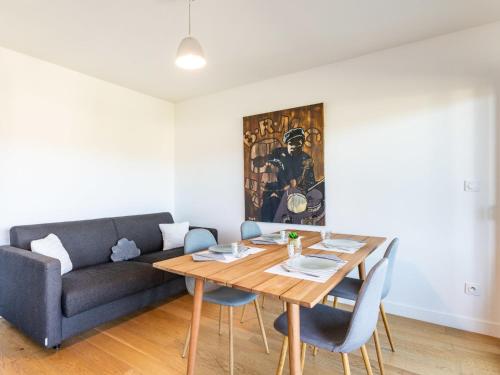Apartment Résidence Cita di Sali-7 by Interhome