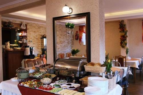 Mad i den private indkvartering eller i nærheden