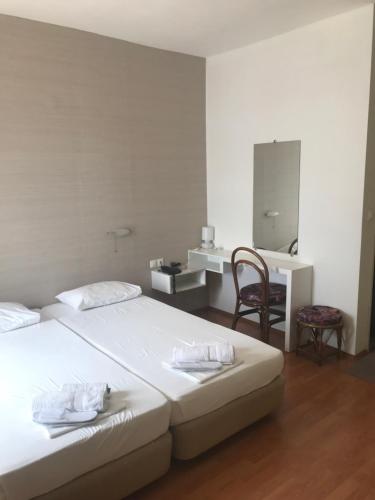 Gallery image of Annema Hotel and Restaurant in Monemvasia