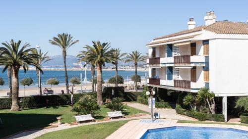 CAMBRILS BEACH 1a Línea Urbanizacion Playazul