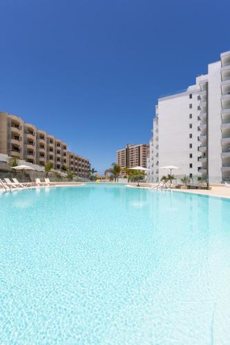 Swimmingpoolen hos eller tæt på Oceanfront Rental