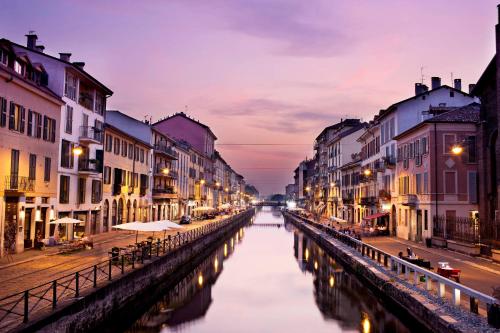 Il Naviglio dietro l'angolo
