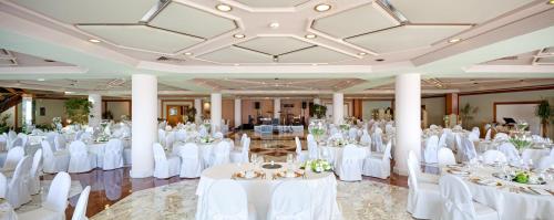 Gallery image of Grand Hotel Pianeta Maratea Resort in Maratea