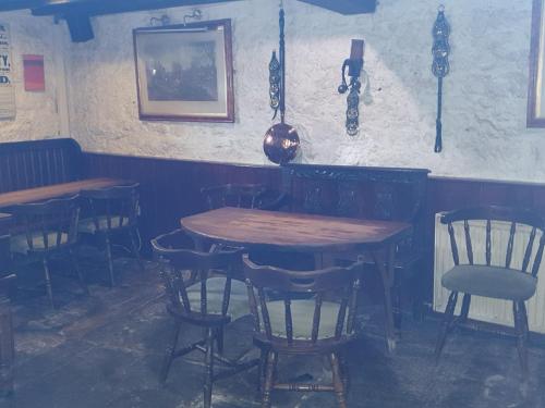 Gallery image of the old red lion in Bruton