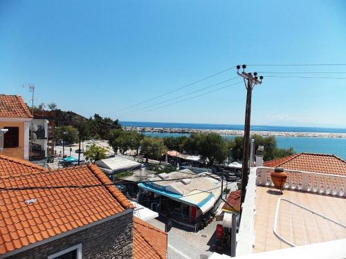 Gallery image of Hotel Sgouridis in Limenaria