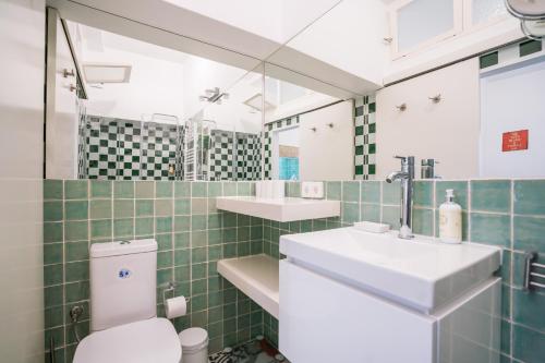 ห้องน้ำของ São Bento Authentic Apartment.