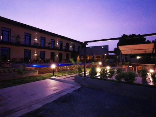 Budova, kde se hotel nachází