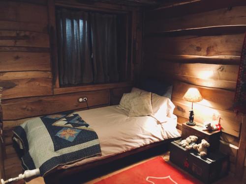 Tempat tidur dalam kamar di Llar Era Cabaneta