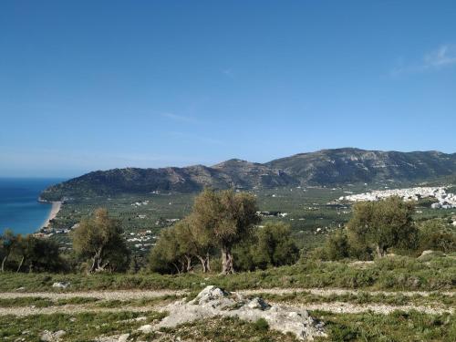 Φυσικό τοπίο κοντά σε αυτή η παραθεριστική κατοικία
