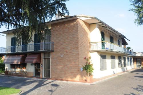 Το κτήριο όπου στεγάζεται  το bed & breakfast