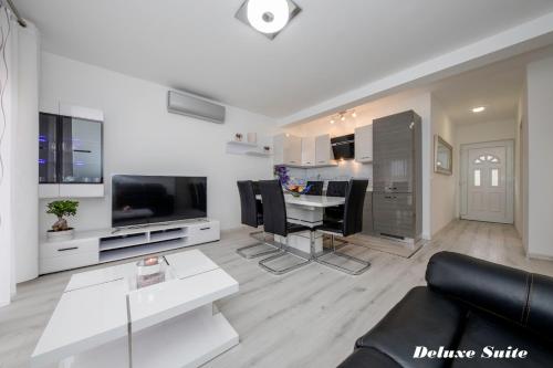 Gallery image of Villa Harmony Rab in Barbat na Rabu