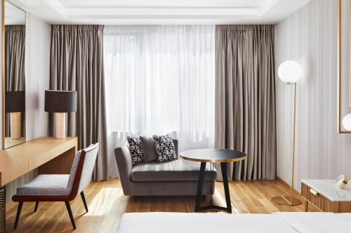 Ruang duduk di Grand Hyatt Athens