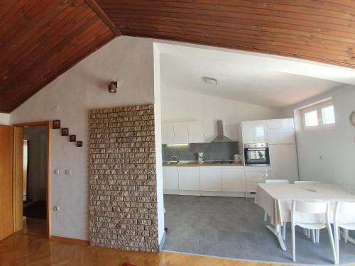 Penthouse studio with sea view