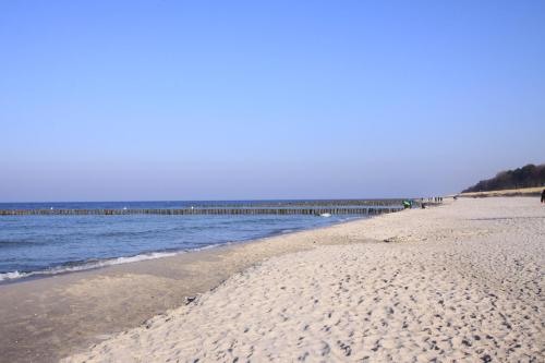 Am Horizont 2 stilvoll mitten im Herzen von Zingst nahe Seebrücke und Strand Parkplatz und WLAN inklusiv photo 16