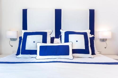 Ein Bett oder Betten in einem Zimmer der Unterkunft Hotel Bristol