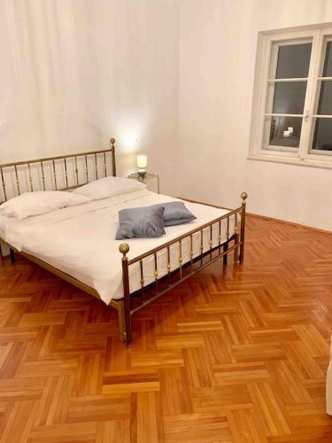 Split City Center Apartment