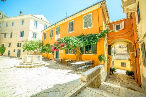 Next 2 Cathedral - Corcyra apartment