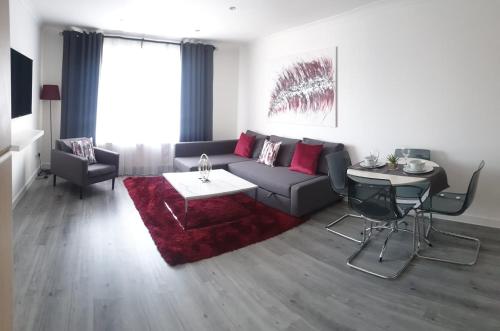 Гостиная зона в Vkm Apartments