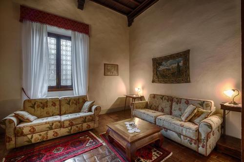 Ruang duduk di Villa Campestri Olive Oil Resort