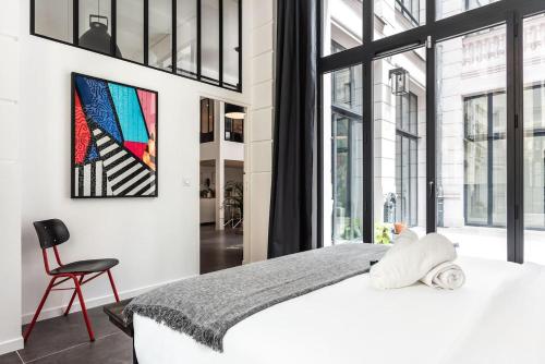 Outstanding Artist Loft - 6 guests - Marais and Canal
